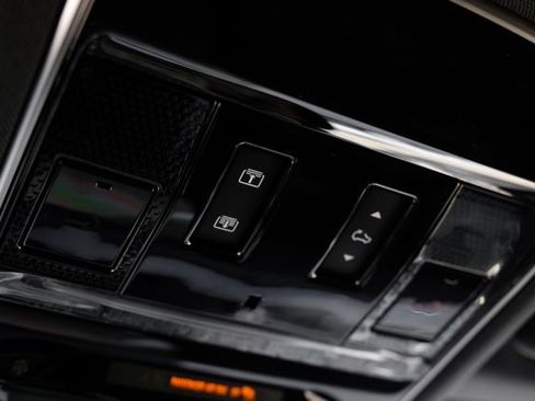 New 2026 Land Rover Range Rover Sport Dynamic SE AWD/4WD image 34