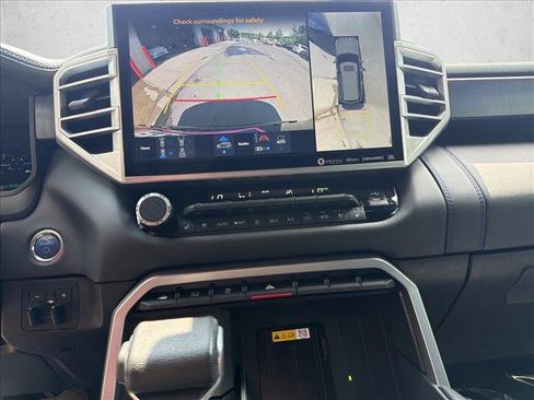 Certified 2024 Toyota Sequoia Platinum AWD/4WD image 20