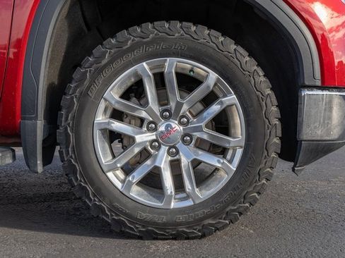 Certified 2022 GMC Sierra 1500 SLT w/ SLT Premium Plus Package image 12