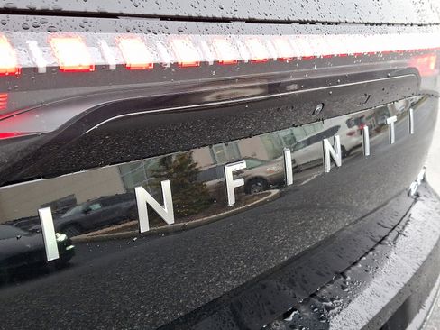 New 2026 INFINITI QX80 Luxe w/ Cargo Package image 19