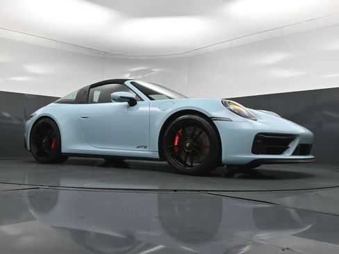 Certified 2024 Porsche 911 Targa 4 GTS AWD/4WD image 29