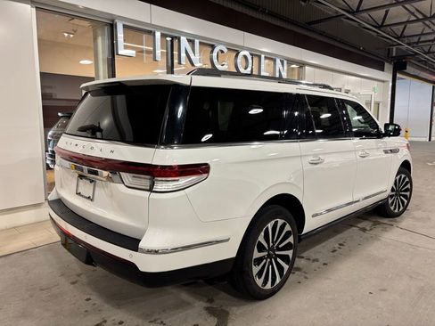 Used 2023 Lincoln Navigator L Reserve image 5