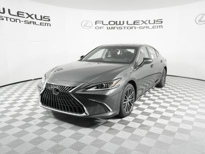 New 2025 Lexus ES 350 w/ Premium Package