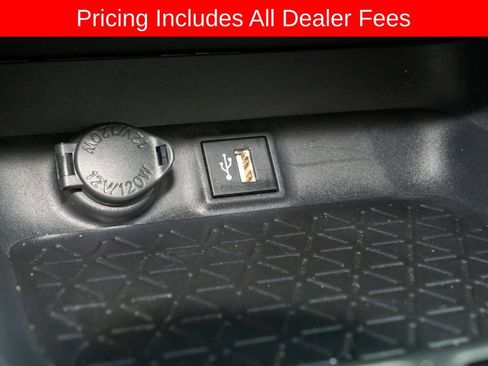 Used 2023 Toyota RAV4 XLE Premium AWD/4WD image 17