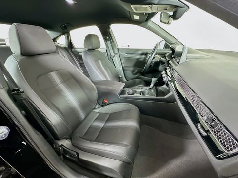 Used 2024 Honda Civic Sport image 27