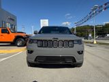 Used 2022 Jeep Grand Cherokee Laredo X image 2