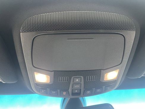 Used 2020 Lincoln MKZ Reserve w/ Luxury Package image 40