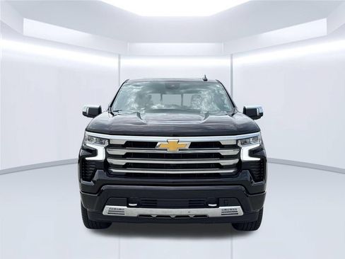Used 2026 Chevrolet Silverado 1500 High Country AWD/4WD image 12