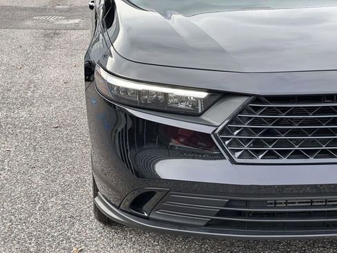 Used 2024 Honda Accord EX image 9