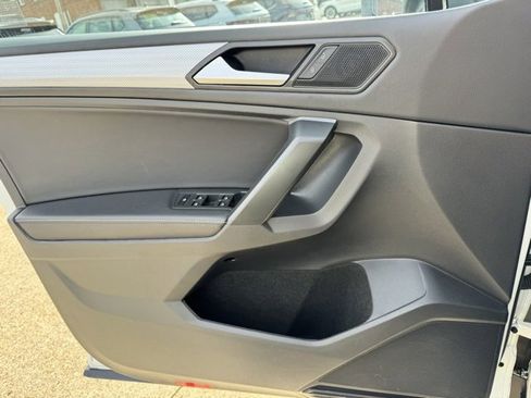 Used 2023 Volkswagen Tiguan S image 21