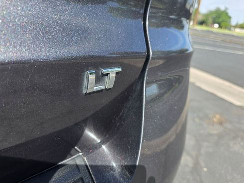 Used 2017 Chevrolet Traverse LT FWD image 6