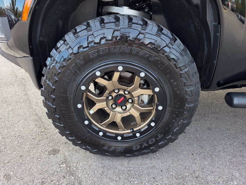Certified 2026 Nissan Frontier SV w/ Tow Package AWD/4WD image 6