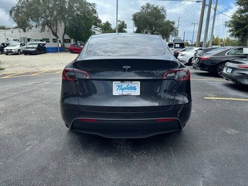 Used 2024 Tesla Model Y Long Range RWD image 4