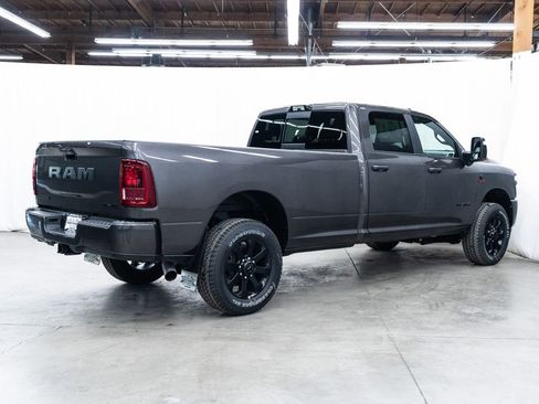 New 2026 RAM 3500 Big Horn AWD/4WD image 6