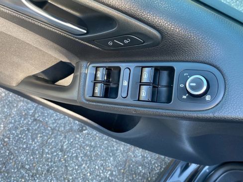Used 2014 Volkswagen GTI Driver's Edition FWD image 16