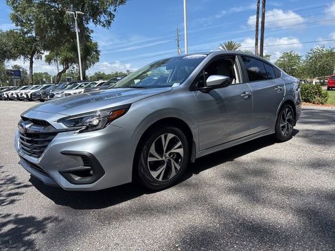 Used 2025 Subaru Legacy Premium AWD/4WD image 11