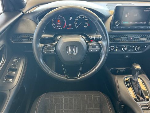 Used 2024 Honda HR-V Sport image 14