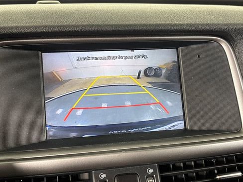 Used 2018 Kia Optima S image 20