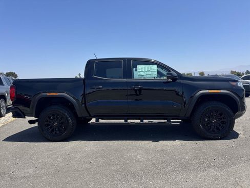 New 2026 GMC Canyon Elevation w/ LPO, Black Badging Package RWD image 3