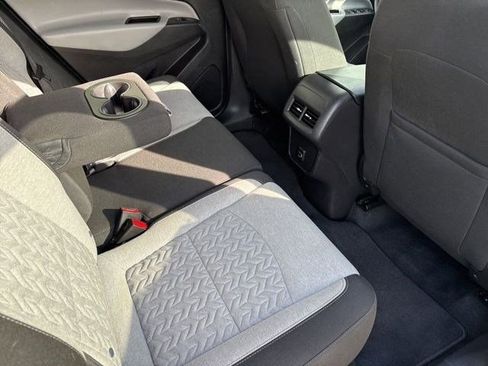 Used 2024 Chevrolet Equinox LS AWD/4WD image 35