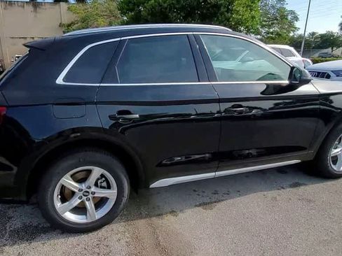 Certified 2023 Audi Q5 2.0T Premium w/ Convenience Package AWD/4WD image 8