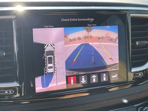 Certified 2021 Chrysler Pacifica Pinnacle image 21