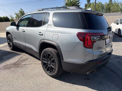 Used 2023 GMC Acadia SLE w/ Elevation Edition FWD image 3