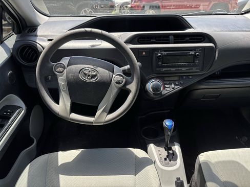Used 2013 Toyota Prius C One FWD image 11