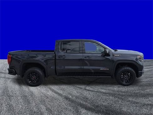 Used 2022 GMC Sierra 1500 AT4X image 3