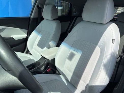 Used 2022 Hyundai Kona SEL AWD/4WD image 9