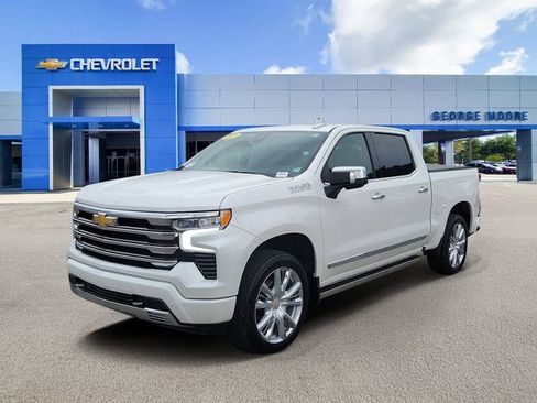 Certified 2025 Chevrolet Silverado 1500 High Country w/ High Country Premium Package image 2