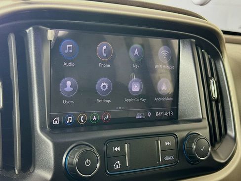 Used 2022 GMC Canyon Denali RWD image 17