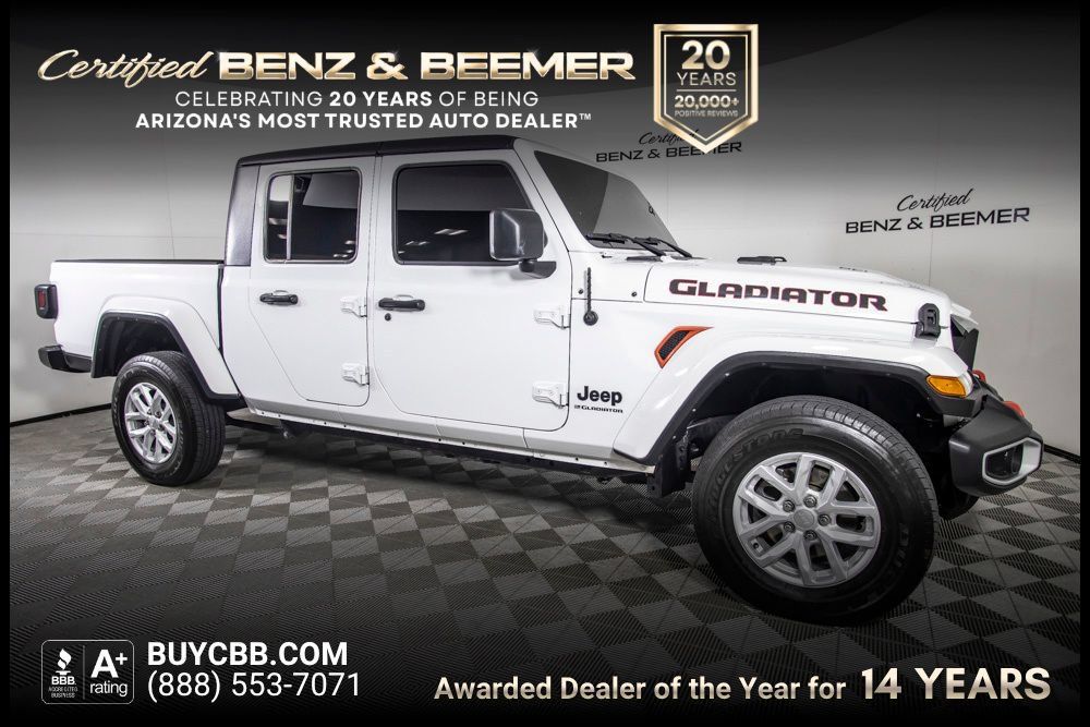 Used 2023 Jeep Gladiator Sport AWD/4WD image 1