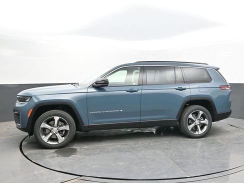New 2026 Jeep Grand Cherokee L Limited AWD/4WD image 2