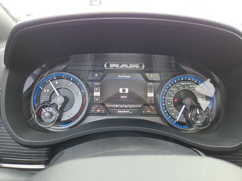 Used 2020 RAM 3500 Limited image 20