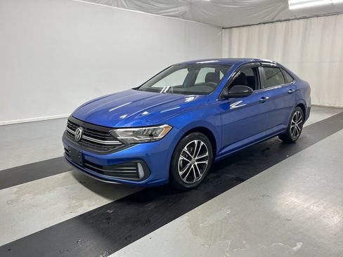 Certified 2023 Volkswagen Jetta Sport FWD image 5
