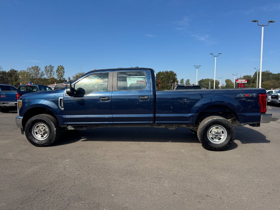 Used 2018 Ford F250 XL w/ Power Equipment Group AWD/4WD image 2