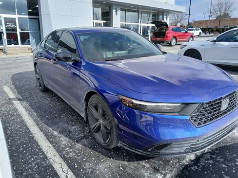 Used 2023 Honda Accord Sport image 4