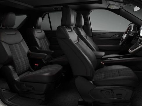 New 2026 Ford Explorer ST-Line AWD/4WD image 21