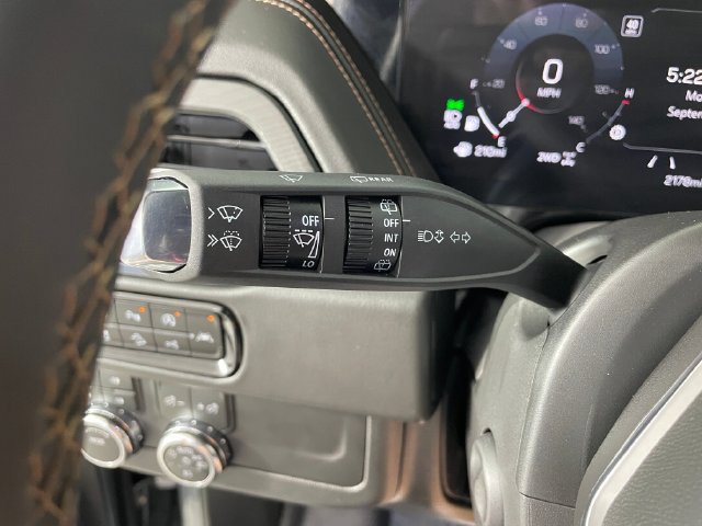 Certified 2026 GMC Yukon XL AT4 w/ AT4 Premium Package AWD/4WD image 14