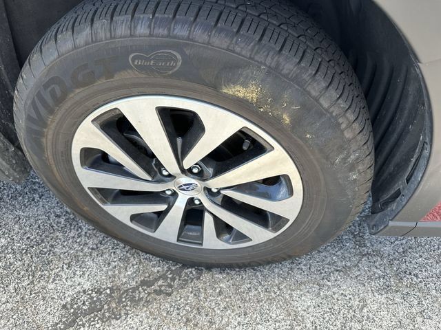 Used 2024 Subaru Outback Premium AWD/4WD image 20