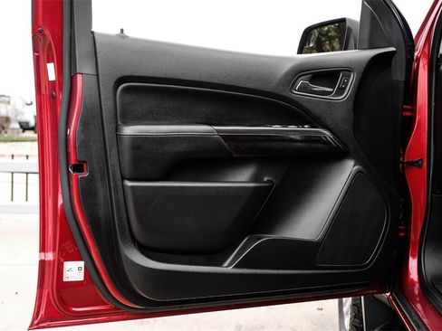 Used 2016 GMC Canyon SLT image 42