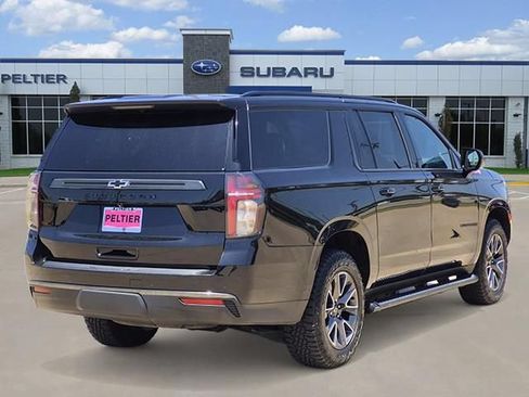 Used 2022 Chevrolet Suburban Z71 AWD/4WD image 6