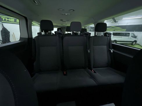 Used 2023 Ford Transit 350 XLT image 28