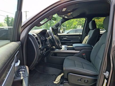 Used 2020 RAM 1500 Big Horn AWD/4WD image 16