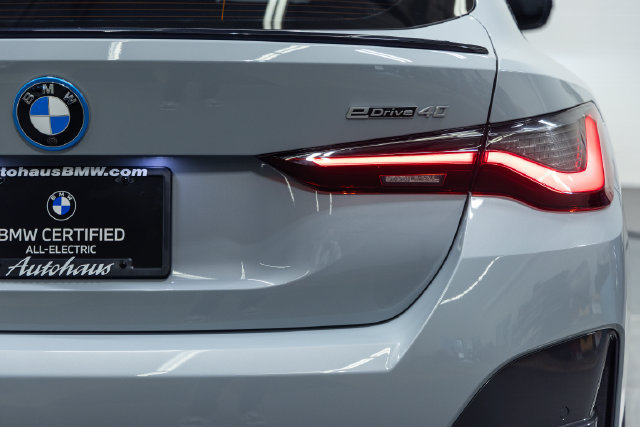 Certified 2024 BMW i4 eDrive40 w/ M Sport Package RWD image 8