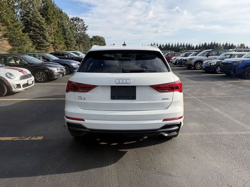 Used 2022 Audi Q3 2.0T Premium AWD/4WD image 6