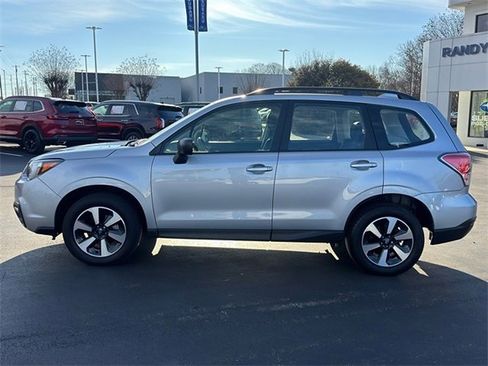 Used 2017 Subaru Forester 2.5i w/ Alloy Wheel Package image 2