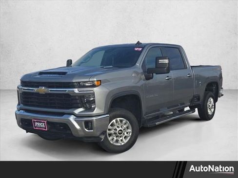 Used 2025 Chevrolet Silverado 2500 LT w/ Convenience Package image 1