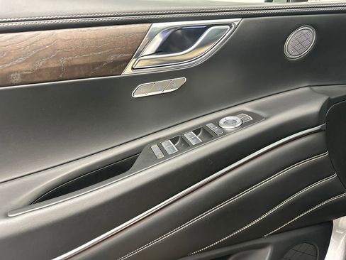 Used 2024 Genesis GV80 3.5T AWD/4WD image 36